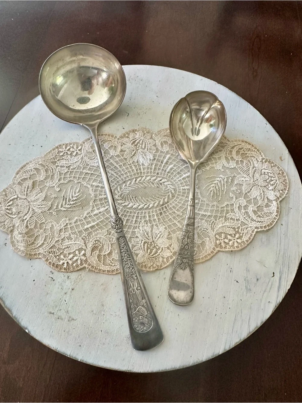 Vintage 1847 Rogers Bros A1 Silverplate Ladle Set Soup Gravy Ornate 2pc